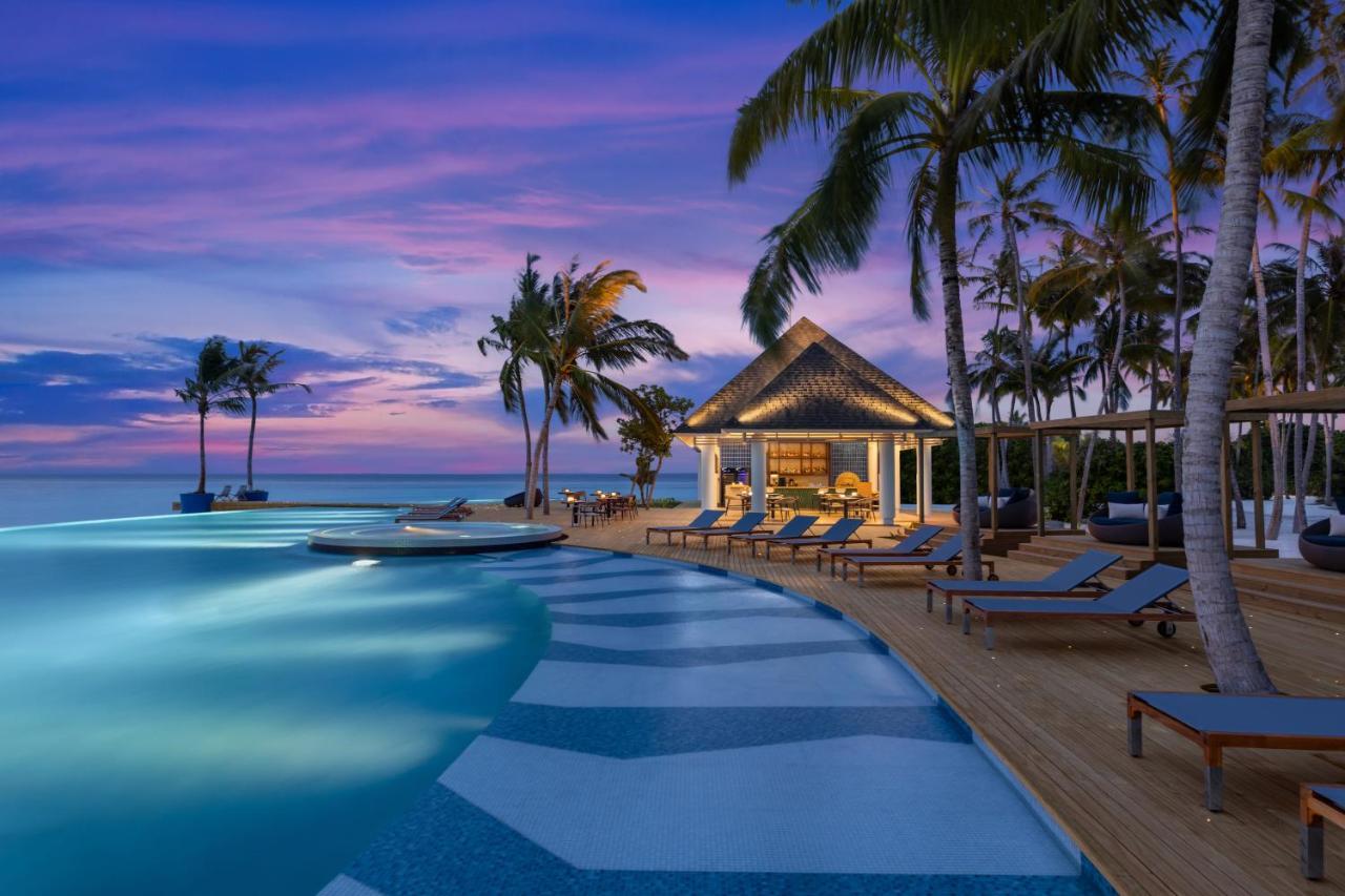 Avani Plus Fares Maldives Resort - 50 Percent Off On Seaplane Transfer For Minimum Stay Of 3 Nights And More For Stays Until 31 October 2025 Kendhoo Eksteriør bilde