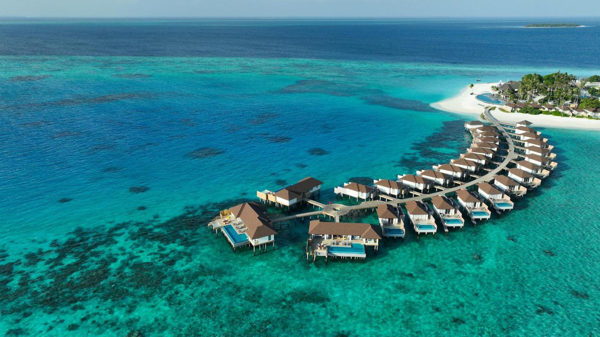 Avani Plus Fares Maldives Resort - 50 Percent Off On Seaplane Transfer For Minimum Stay Of 3 Nights And More For Stays Until 31 October 2025 Kendhoo Eksteriør bilde